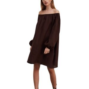 Wilfred Aritzia Off The Shoulder Flowy Relaxed Fit Mini Dress Maroon